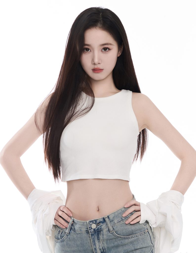 图片[5]_9P美女李瑜白色无袖短上衣 牛仔裤穿搭 完美小蛮腰写真图集_次元岛