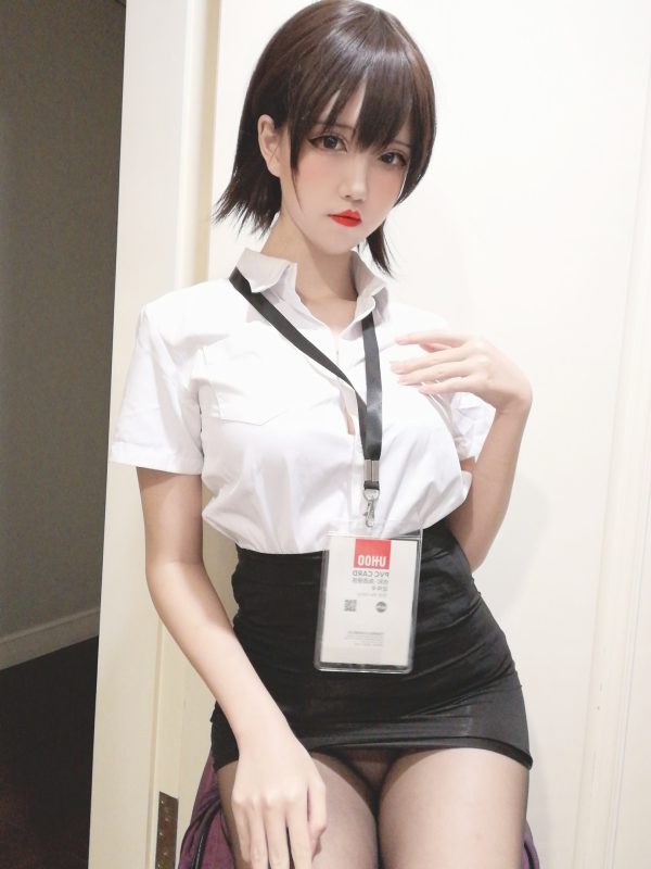 28P阿薰kaOri 制服 黑丝OL 手机壁纸 柴郡肉感美腿 NO.001_次元岛