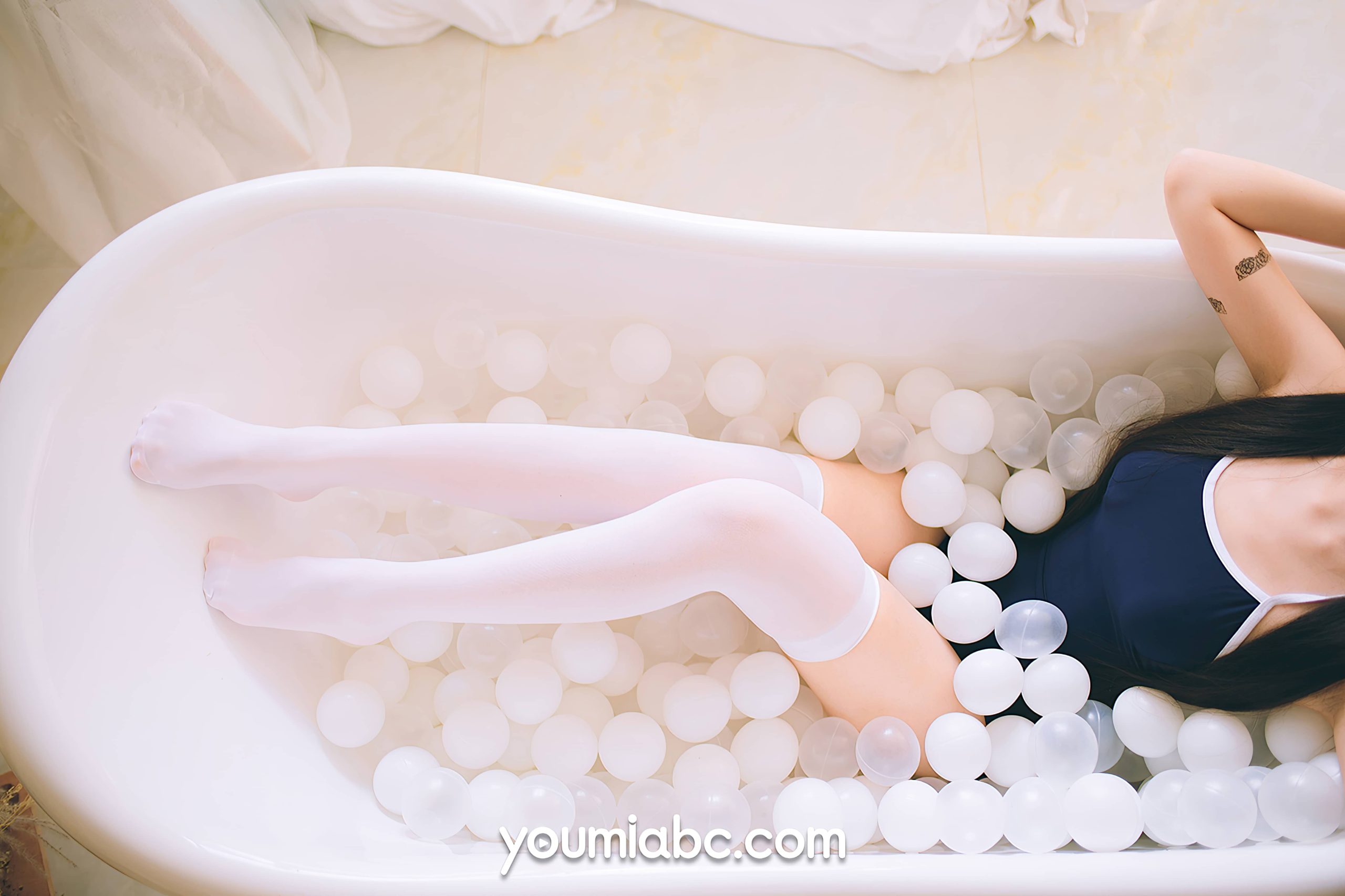 25P 不呆猫 盛夏死库水 玉足高清美女图片NO.012_次元岛