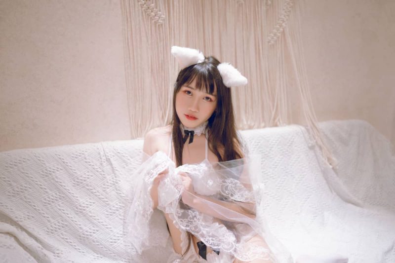 26P 不呆猫 私房写真 狐狸 白色丝袜图集NO.006_次元岛