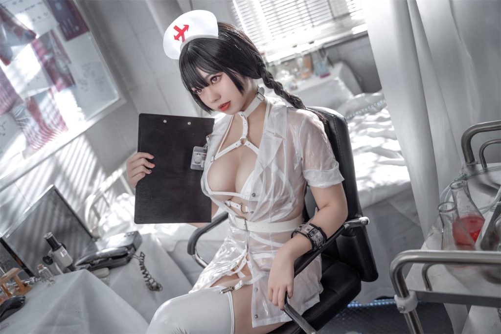 图片[1]_32P 啊日日_Ganlory 未来白色护士 白色皮鞋 高跟鞋 手链NO.017_次元岛