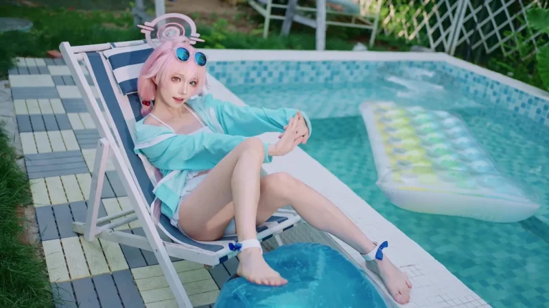 Kitaro_绮太郎 cos视频 蔚蓝档案 小鸟游星野 泳装_次元岛