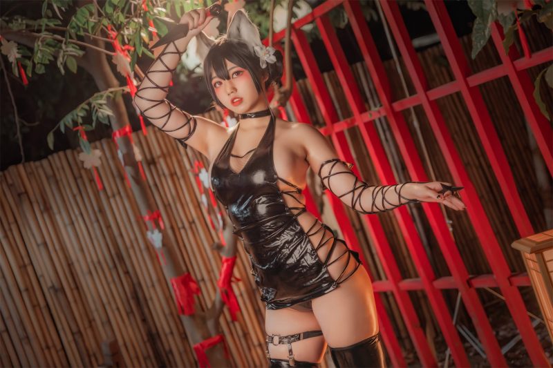 56P 啊日日_Ganlory 忍者喵喵 皮衣猫耳朵Coser美女图片库NO.018_次元岛