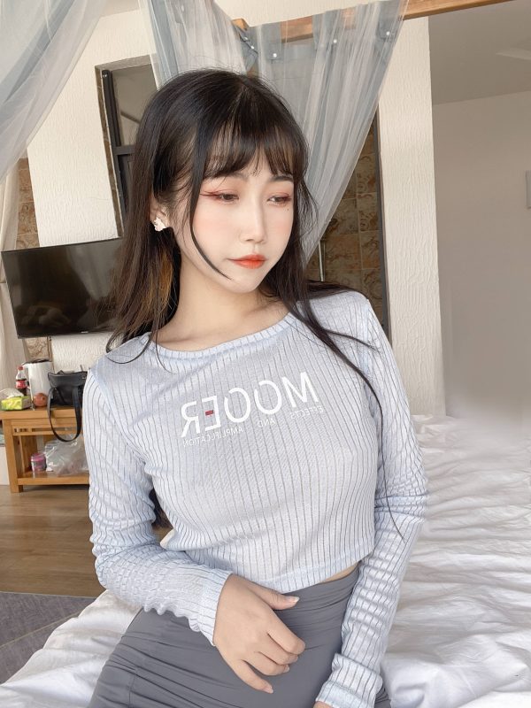 39P+3视频 不呆猫 吉他姐姐 床头性感美女图片NO.034_次元岛