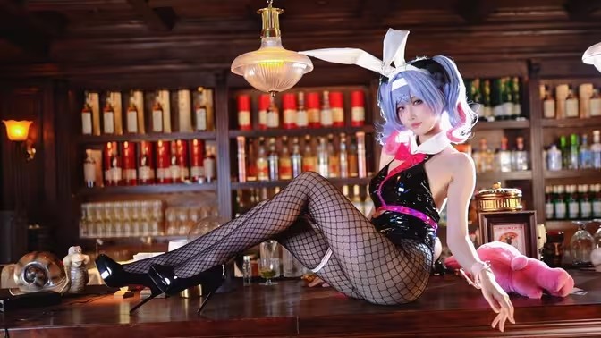 神祈祈cos视频初音未来 兔子洞_次元岛