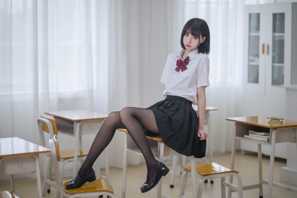 图片[3]_40P许岚LAN 教室jk黑丝 高清美女图片NO.001_次元岛