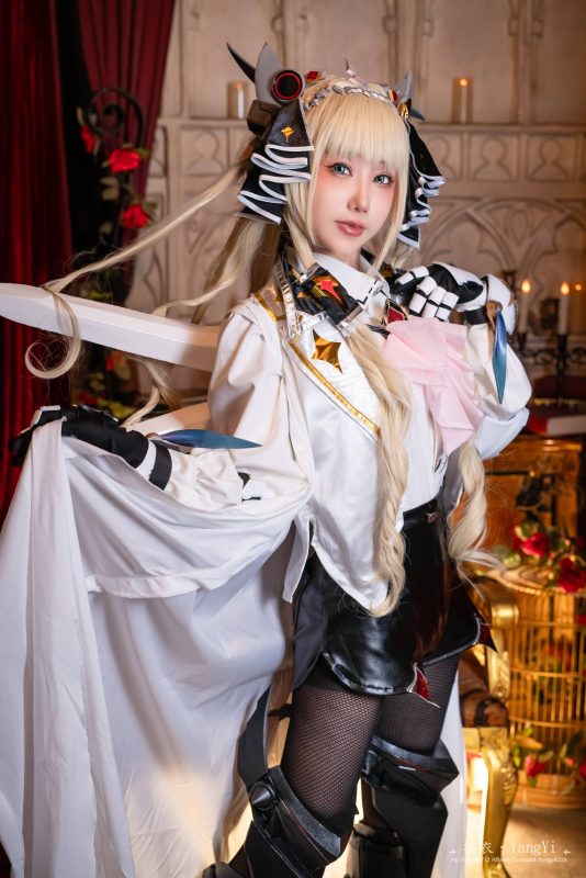 49P楊衣Yangyi Crown 黑丝 Cosplay中国NO.006_次元岛