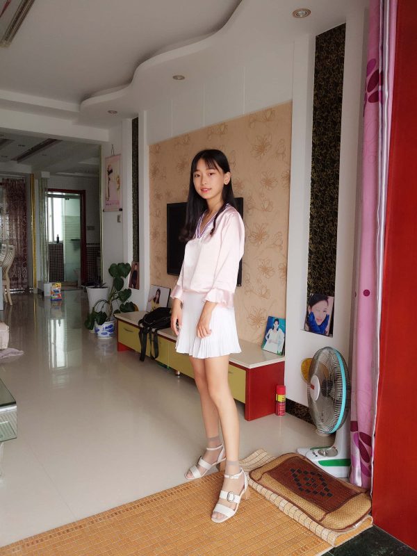 蓓蓓玉足 居家水晶袜 壁纸高清 手机壁纸_次元岛