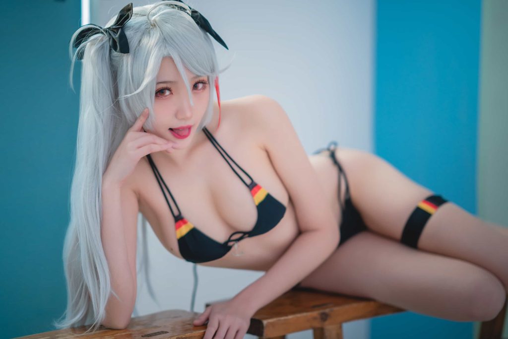 图片[1]_20P瓜希酱 欧根亲王 泳池  高清美女图片NO.003_次元岛