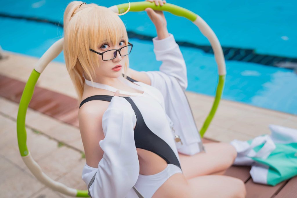 图片[3]_21P瓜希酱 企鹅贞 泳池 呼啦圈 cosplay福利NO.005_次元岛