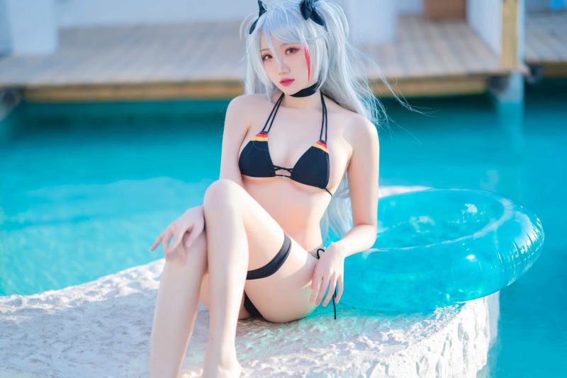 20P瓜希酱 欧根亲王 泳池  高清美女图片NO.003_次元岛